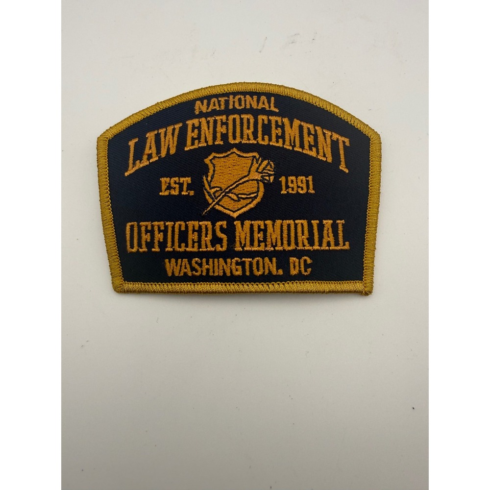 National Law Enforcement Officers Memorial Washington DC Patch Est1991 Navy Gold